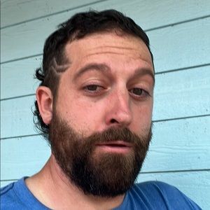 Meet your Posher, Thomas